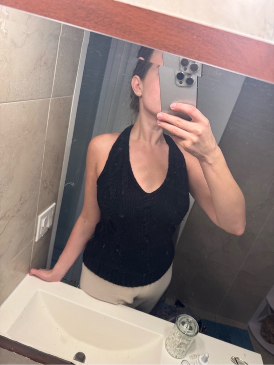 Laundry By Shelli Segal Tops - Laundry By Shelli Segal Black Halter Knit Tank Top 100% wool
